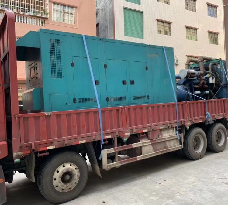 泸定如何在不同负载率下确保 400KW 柴油发电机组的正常运行？